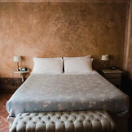 Regina Teodolinda Bed & Breakfast