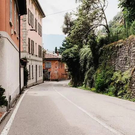 Regina Teodolinda 3* Laglio